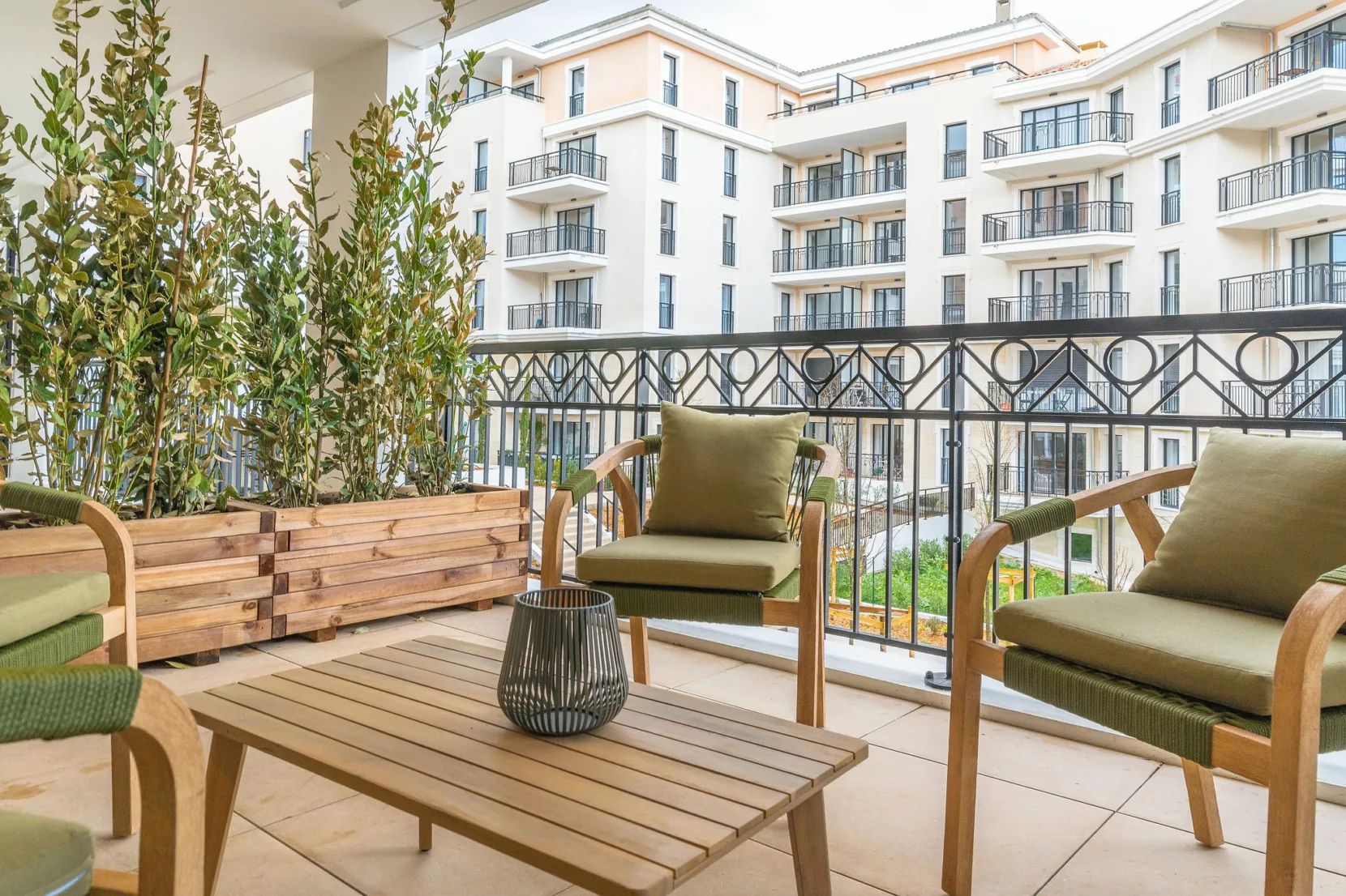 espaces extérieurs aménagés