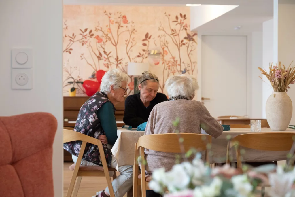 Habitat inclusif vs EHPAD : comment orienter un patient selon son GIR ?